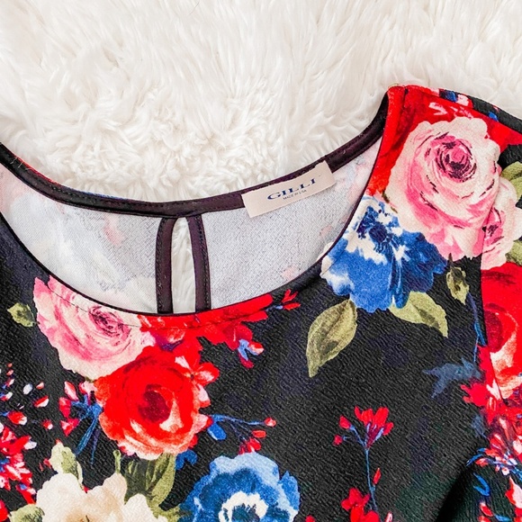 Plus Size Floral Print Bell Sleeve Dress, 1X - Picture 2 of 4